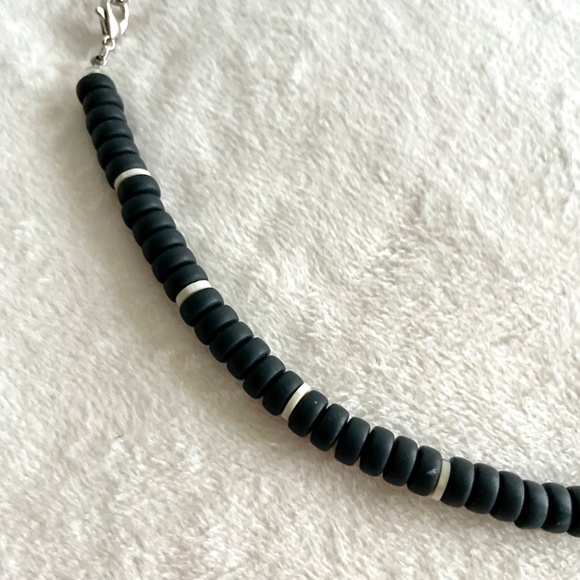 Beaded Necklace/w Black, White, Yellow, Orange, Blue, and Metal Beads - Picture 6 of 13